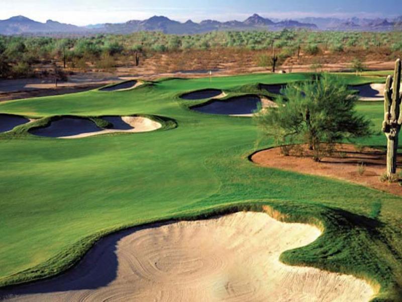 Phoenix Golf Resort