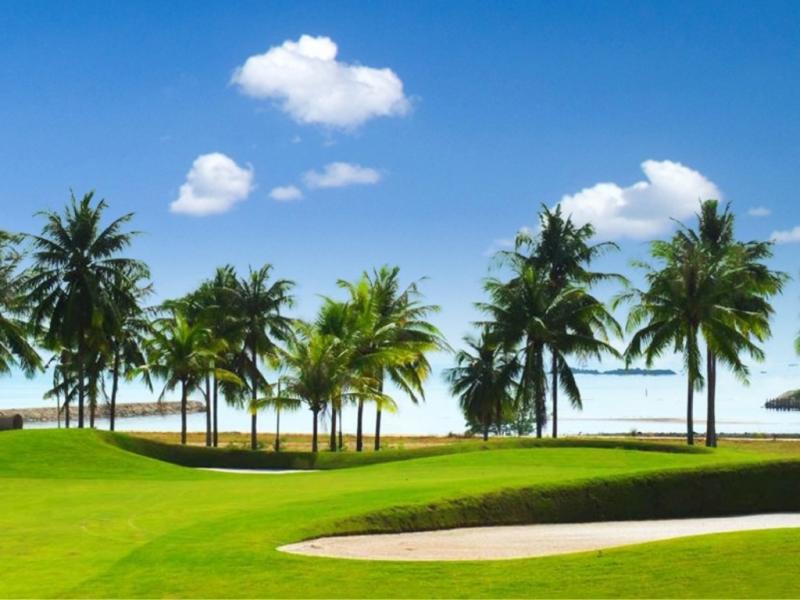 Diamond Bay Golf & Villas